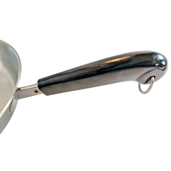 Revere Ware 9” Stainless Steel Disk Bottom Tri-Ply Skillet/Fry Pan, #901 –No Lid - Picture 4 of 12